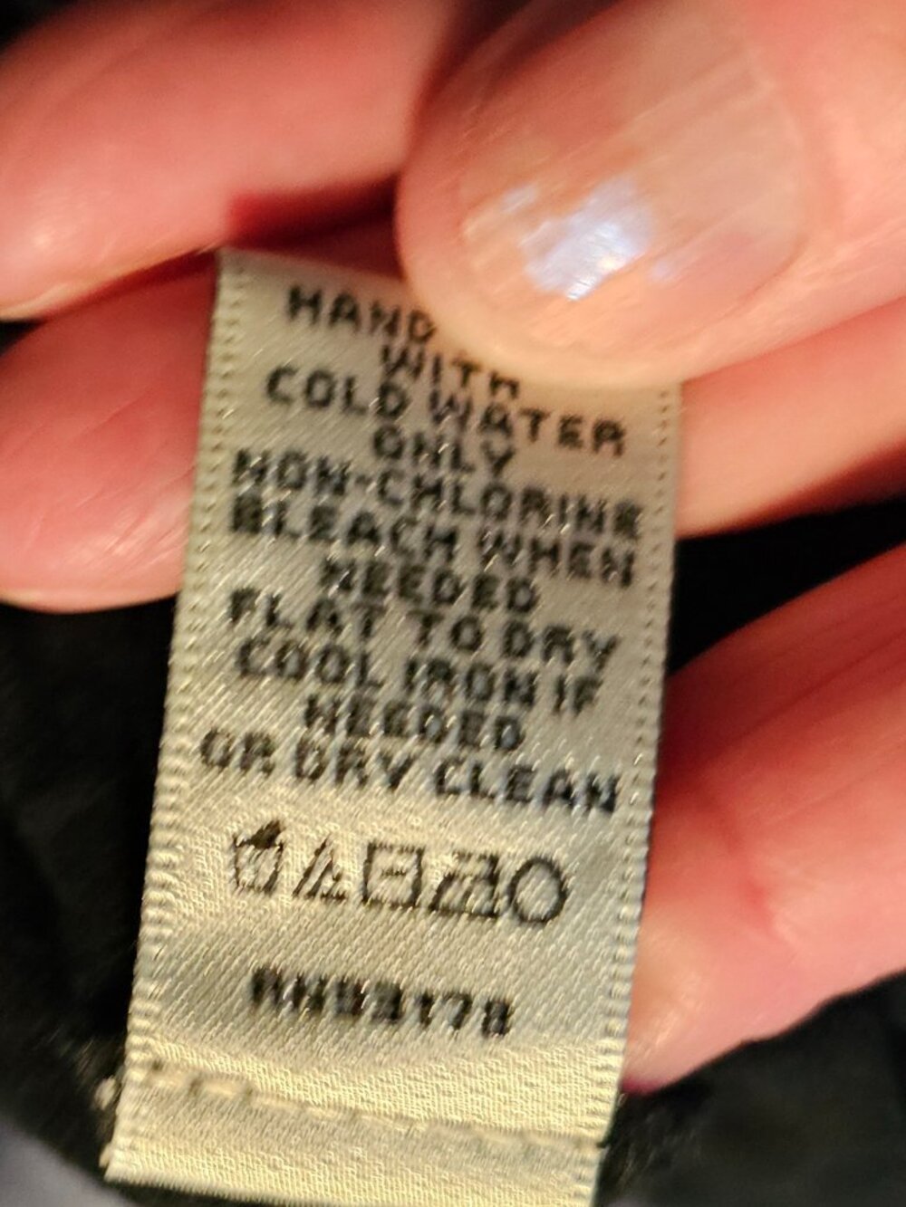Neiman Marcus Embroidered Black Sleeveless Textured Dress – Size L - Picture 6 of 7